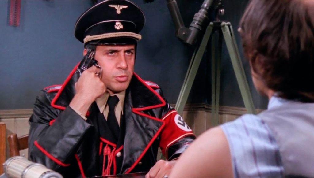 Дядя Адольф, по прозвищу Фюрер