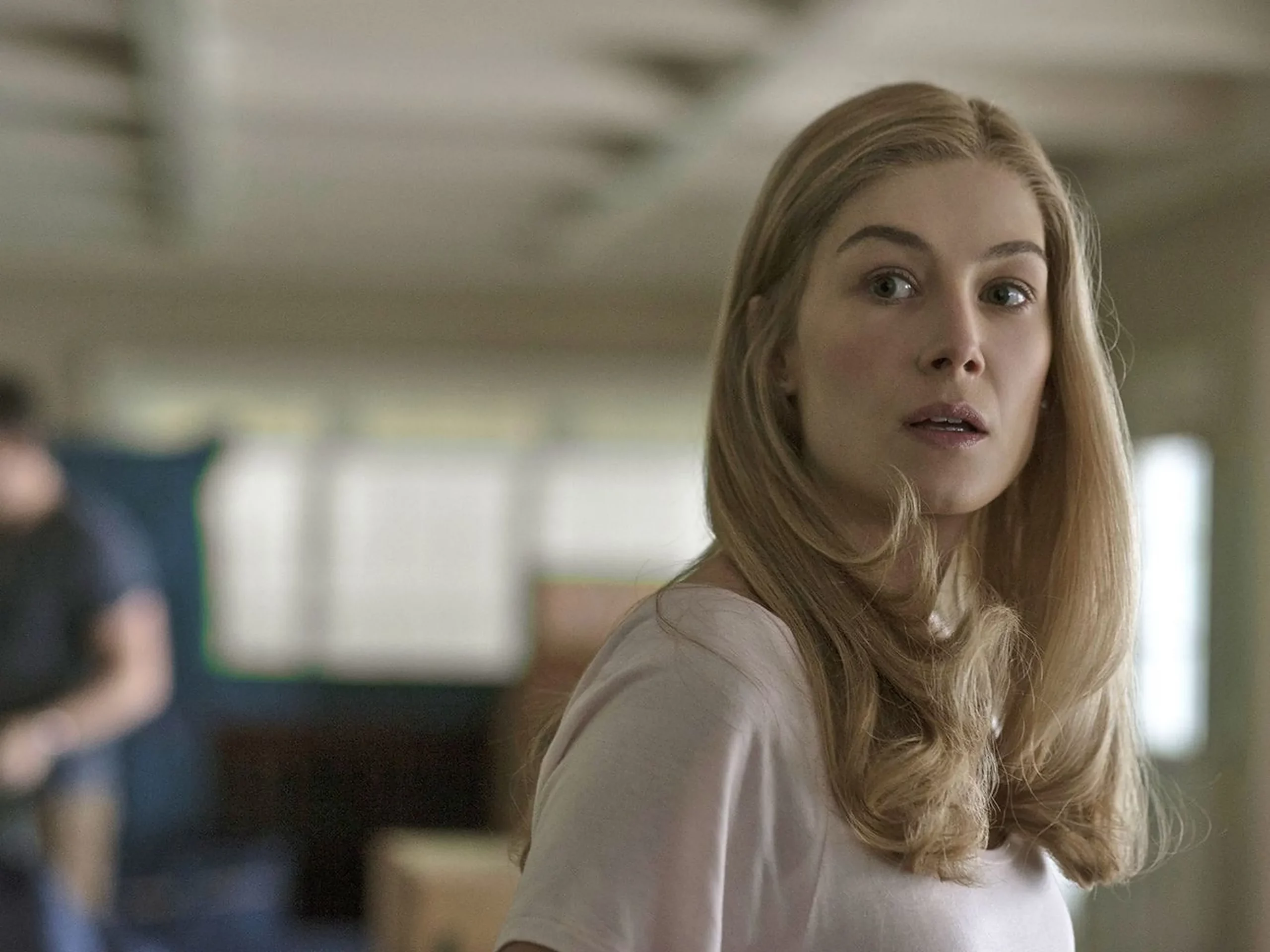 Эми Данн Исчезнувшая. Исчезнувшая / gone girl (2014). Эми Эллиотт-Данн «Исчезнувшая». Исчезнувшая, 2014 Розамунд Пайк.